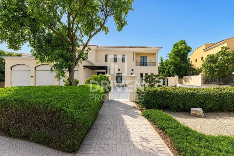 Villa en venta en Arabian Ranches, Dubai, EAU 6 dormitorios, 1248.62 m2 № 765397 - foto 25