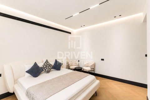 Villa en venta en Arabian Ranches, Dubai, EAU 6 dormitorios, 1248.62 m2 № 765397 - foto 19