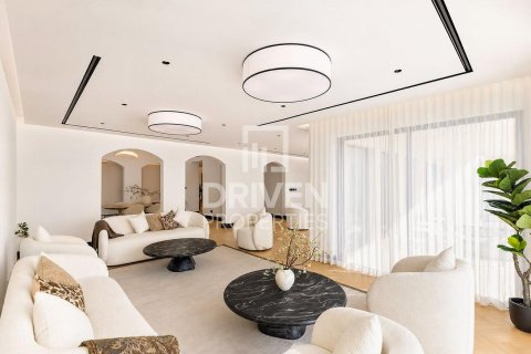 Villa en venta en Arabian Ranches, Dubai, EAU 6 dormitorios, 1248.62 m2 № 765397 - foto 7