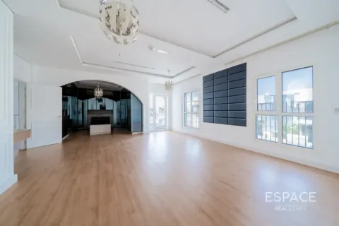 Vila v Al Furjan, Dubai, SAE 7 ložnice, 595 m² Č.: 737765