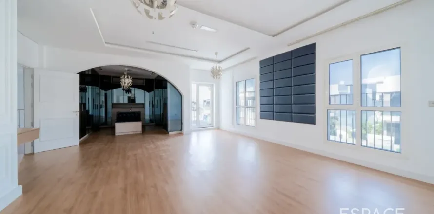 Vila u Al Furjan, Dubai, UAE 595 m2, 7 spavaćih soba Br. 737765