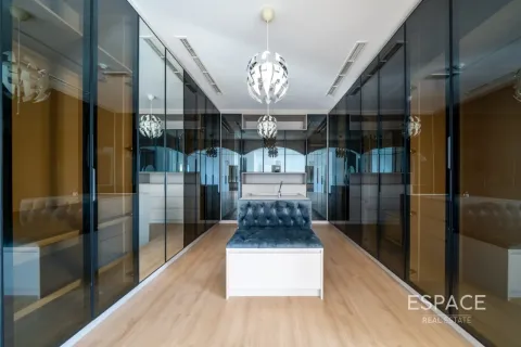 Vila u Al Furjan, Dubai, UAE 7 spavaćih soba, 595 m2 Br. 737765 - fotografija 11