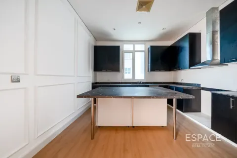 Vila u Al Furjan, Dubai, UAE 7 spavaćih soba, 595 m2 Br. 737765 - fotografija 6