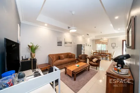 Villa Jumeirah Village Circle, Dubaijā, AAE 3 istabas, 307 m2 Nr. 737766 - attēls 4