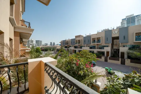 Villa Jumeirah Village Circle, Dubaijā, AAE 3 istabas, 307 m2 Nr. 737766 - attēls 15