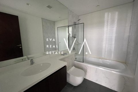 Вилла Дубай, БАӘ-да 3 жатын бөлмелер, 189.89 м² № 637815 - фото 11