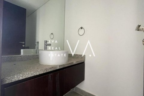 Вилла Дубай, БАӘ-да 3 жатын бөлмелер, 189.89 м² № 637815 - фото 17