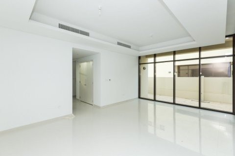 טאונהאוס להשכרה ב DAMAC Hills (Akoya by DAMAC), Dubai, איחוד האמירויות  3 חדרי שינה, 253 מ"ר, מספר 705192 - תמונה 24