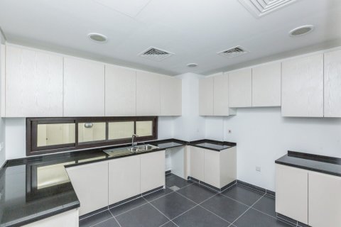 טאונהאוס להשכרה ב DAMAC Hills (Akoya by DAMAC), Dubai, איחוד האמירויות  3 חדרי שינה, 253 מ"ר, מספר 705192 - תמונה 17