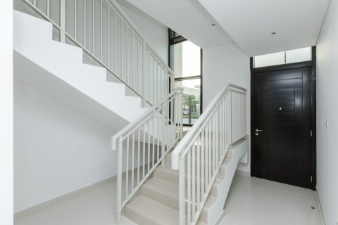 טאונהאוס להשכרה ב DAMAC Hills (Akoya by DAMAC), Dubai, איחוד האמירויות  3 חדרי שינה, 253 מ"ר, מספר 705192 - תמונה 26