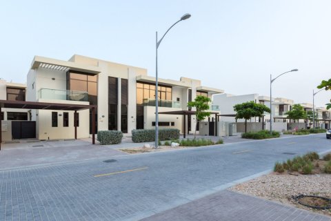 טאונהאוס להשכרה ב DAMAC Hills (Akoya by DAMAC), Dubai, איחוד האמירויות  3 חדרי שינה, 253 מ"ר, מספר 705192 - תמונה 22