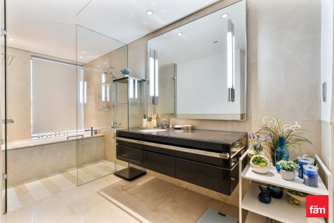 Lägenhet till försäljning i Dubai Marina, Dubai, UAE 1 sovrum, 81.7 kvm Nr. 698991 - fotografi 17