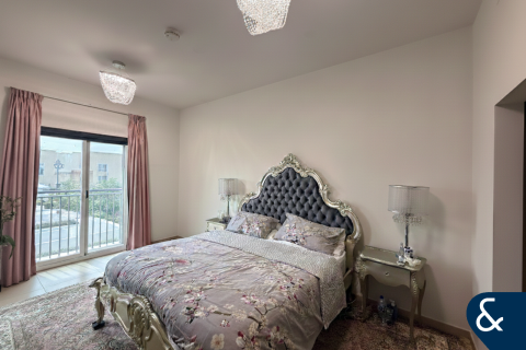 Müüa villa asukohaga Dubai Land, Dubai, AÜE: 3 magamistoaga, 244 m² Nr 697837 - pilt 7