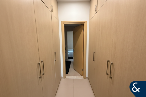 Müüa villa asukohaga Dubai Land, Dubai, AÜE: 3 magamistoaga, 244 m² Nr 697837 - pilt 14