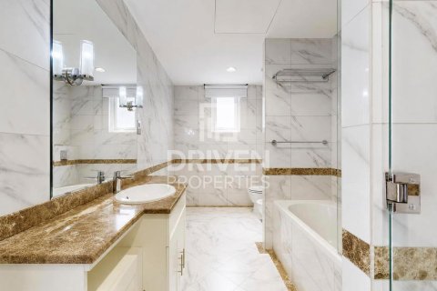 Vila di Dubai Land, UEA 3 kamar tidur, 379.88 m2 nomor 744623 - foto 17