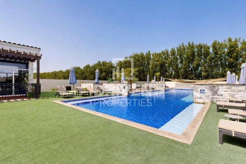 Vila di Dubai Land, UEA 3 kamar tidur, 379.88 m2 nomor 744623 - foto 23