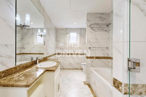 Vila di Dubai Land, UEA 3 kamar tidur, 379.88 m2 nomor 744623 - foto 14