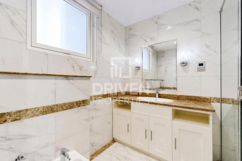 Vila di Dubai Land, UEA 3 kamar tidur, 379.88 m2 nomor 744623 - foto 18