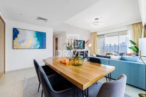 Apartamento en alquiler en Zabeel, Dubai, EAU 3 dormitorios, 151.15 m2 № 768325 - foto 4