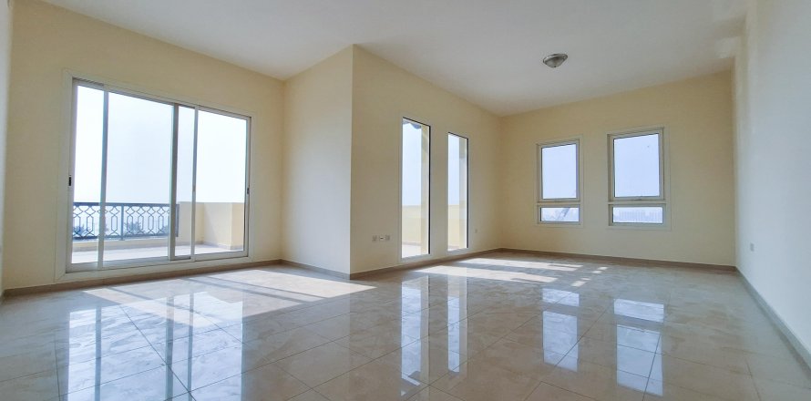 آپارتمان در Al Marjan Island، Ras Al Khaimah ، امارات متحده عربی 1 خوابه ، 130 متر مربع.  شماره 656574