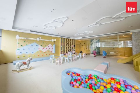Lägenhet uthyres i Business Bay, Dubai, UAE 1 sovrum, 91 kvm Nr. 696832 - fotografi 26