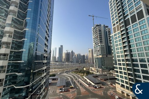 شقة للبيع في أبراج بحيرة جميرا، دبي، الإمارات العربية المتحدة 1 غرفة نوم ، 80 متر مربع ، رقم 688721 - صورة 7