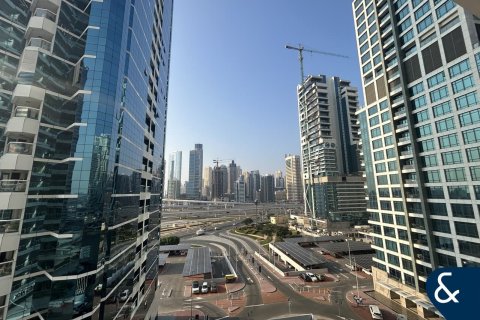 شقة للبيع في أبراج بحيرة جميرا، دبي، الإمارات العربية المتحدة 1 غرفة نوم ، 80 متر مربع ، رقم 688721 - صورة 10