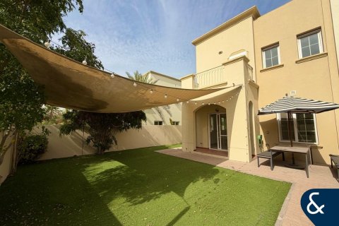 Villa The Springs, Dubaijā, AAE 2 istabas, 167 m2 Nr. 688770