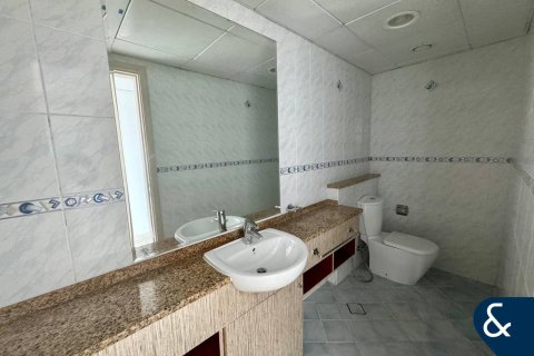 شقة للبيع في أبراج بحيرة جميرا، دبي، الإمارات العربية المتحدة 1 غرفة نوم ، 123 متر مربع ، رقم 688722 - صورة 6