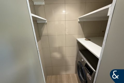 Apartment in Dubai Marina, Dubai, UAE 2 bedrooms, 121 sq.m. № 688773 - photo 23