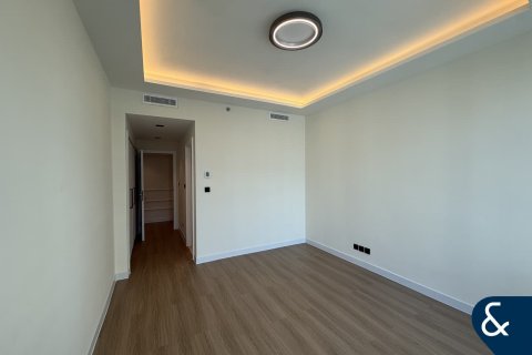 Apartment in Dubai Marina, Dubai, UAE 2 bedrooms, 121 sq.m. № 688773 - photo 10