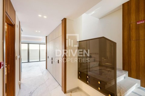 Townhouse in Jumeirah Golf Estates, Dubai, UAE 3 bedrooms, 139 sq.m. № 654989 - photo 12
