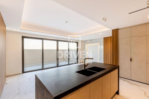 Townhouse in Jumeirah Golf Estates, Dubai, UAE 3 bedrooms, 139 sq.m. № 654989 - photo 14