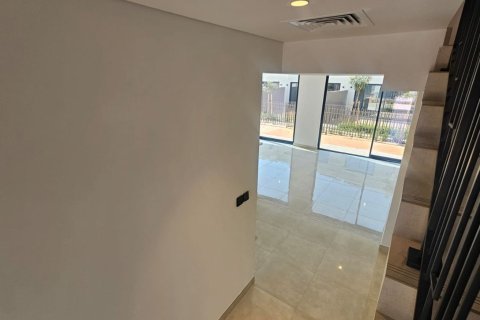 Townhouse til salg i Ras Al Khaimah, UAE 3 soveværelser, 192 kvm № 734891 - foto 6