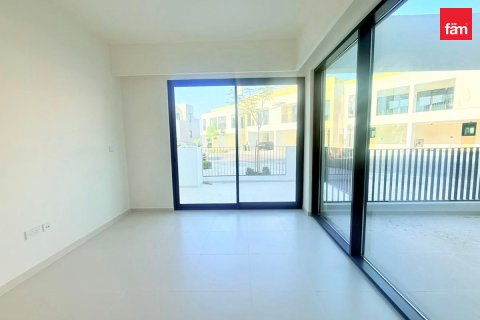 Townhouse in Dubai, UAE 4 bedrooms, 145.9 sq.m. № 732891 - photo 5