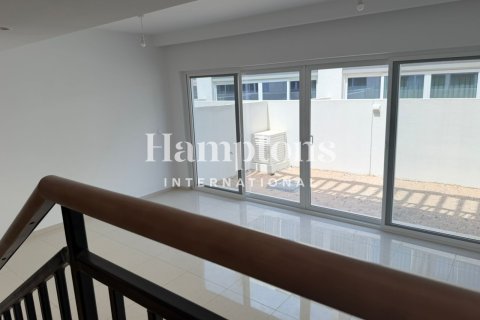Townhouse in Arabian Ranches 2, Dubai, UAE 3 bedrooms, 112.23983042 sq.m. № 707835 - photo 7