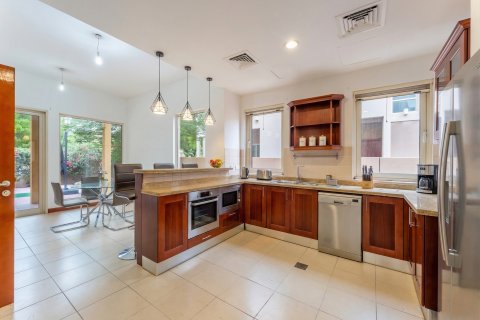 Villa à vendre à  Dubai, EAU 3 chambres, 294 m2 № 701802 - photo 4