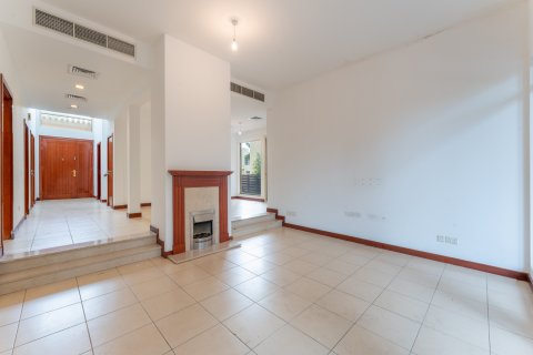 Villa à vendre à  Dubai, EAU 3 chambres, 294 m2 № 701802 - photo 19