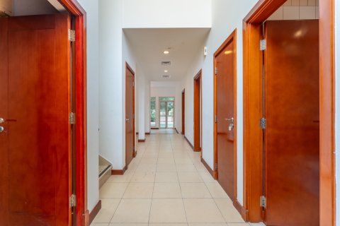 Villa à vendre à  Dubai, EAU 3 chambres, 294 m2 № 701802 - photo 24