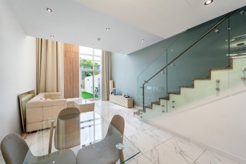 Σπίτι σε Dubai, ΗΑΕ 2 υπνοδωμάτια, 124 τ.μ. Αρ. 701798 - φωτογραφία 3