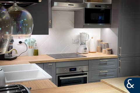 Apartament na sprzedaż w Greens, Dubai, ZEA 2 sypialnie, 94 mkw., nr 698350 - zdjęcie 2