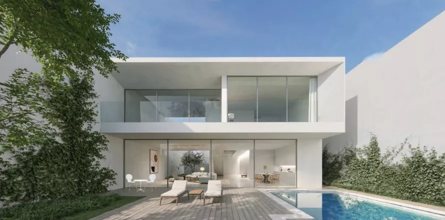 Vilë në Umm Al Quwain, Emiratet e Bashkuara Arabe 4 dhoma gjumi, 628 m2. № 639726