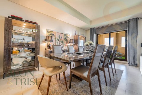 Byt v Palm Jumeirah, Dubai, SAE 3 ložnice, 222 m² Č.: 648291 - fotografie 1