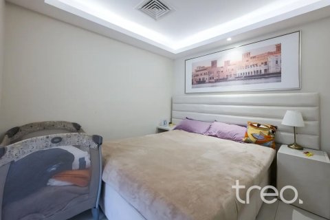 Townhouse in Reem, Dubai, UAE 3 bedrooms, 233 sq.m. № 741086 - photo 14