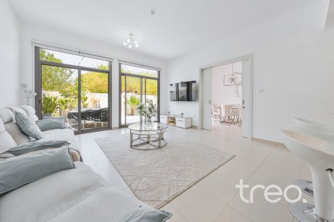 Townhouse in Town Square, Dubai, UAE 4 bedrooms, 227.89 sq.m. № 741084 - photo 15
