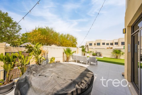 Townhouse in Town Square, Dubai, UAE 4 bedrooms, 227.89 sq.m. № 741084 - photo 24