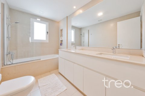 Townhouse in Town Square, Dubai, UAE 4 bedrooms, 227.89 sq.m. № 741084 - photo 22
