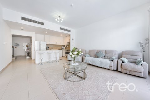 Townhouse in Town Square, Dubai, UAE 4 bedrooms, 227.89 sq.m. № 741084 - photo 19