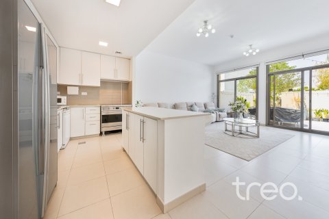 Townhouse in Town Square, Dubai, UAE 4 bedrooms, 227.89 sq.m. № 741084 - photo 17