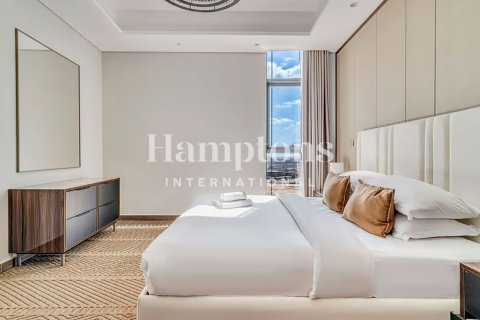 Apartment in Business Bay, Dubai, UAE 2 bedrooms, 122.53905700 sq.m. № 697506 - photo 8